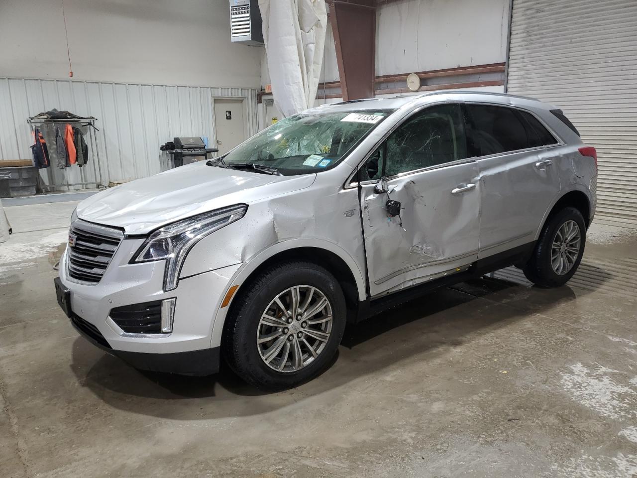 CADILLAC XT5 2019 1gykndrs5kz267214