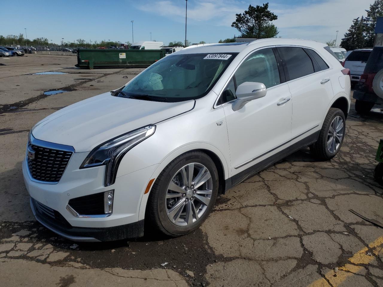 CADILLAC XT5 2024 1gykndrs7rz723806