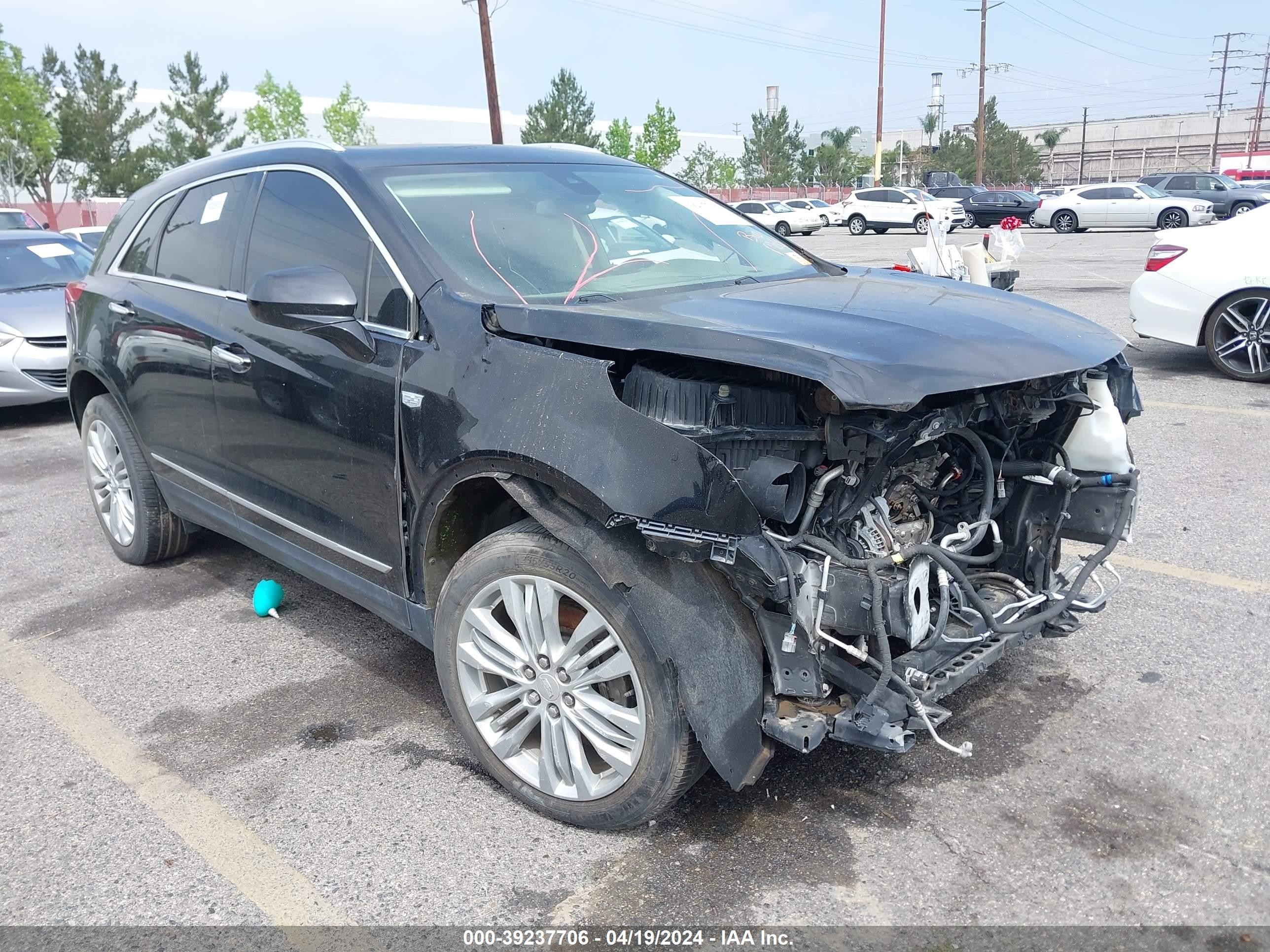 CADILLAC XT5 2019 1gykners3kz138247