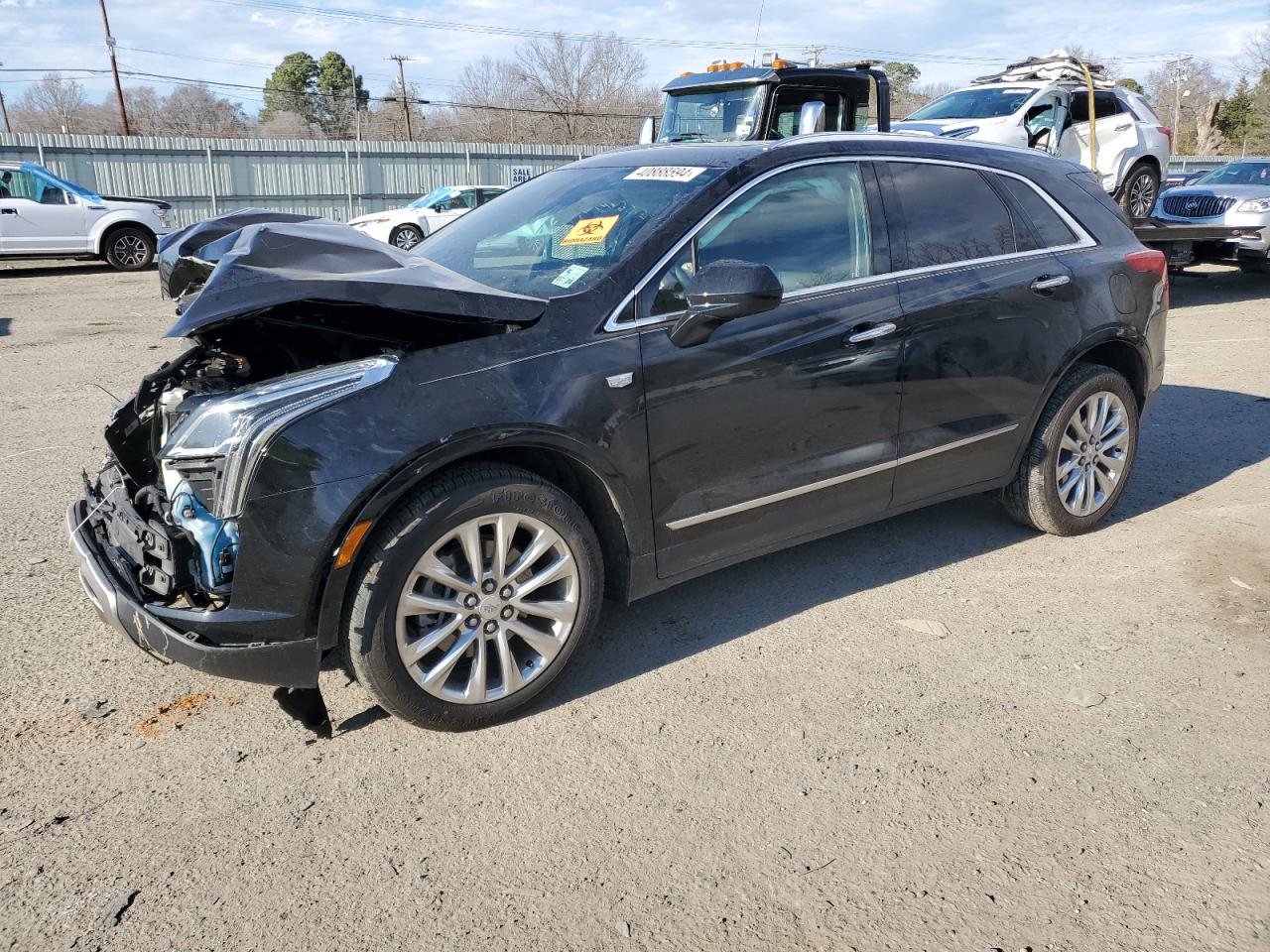 CADILLAC XT5 2017 1gyknfrs6hz111705