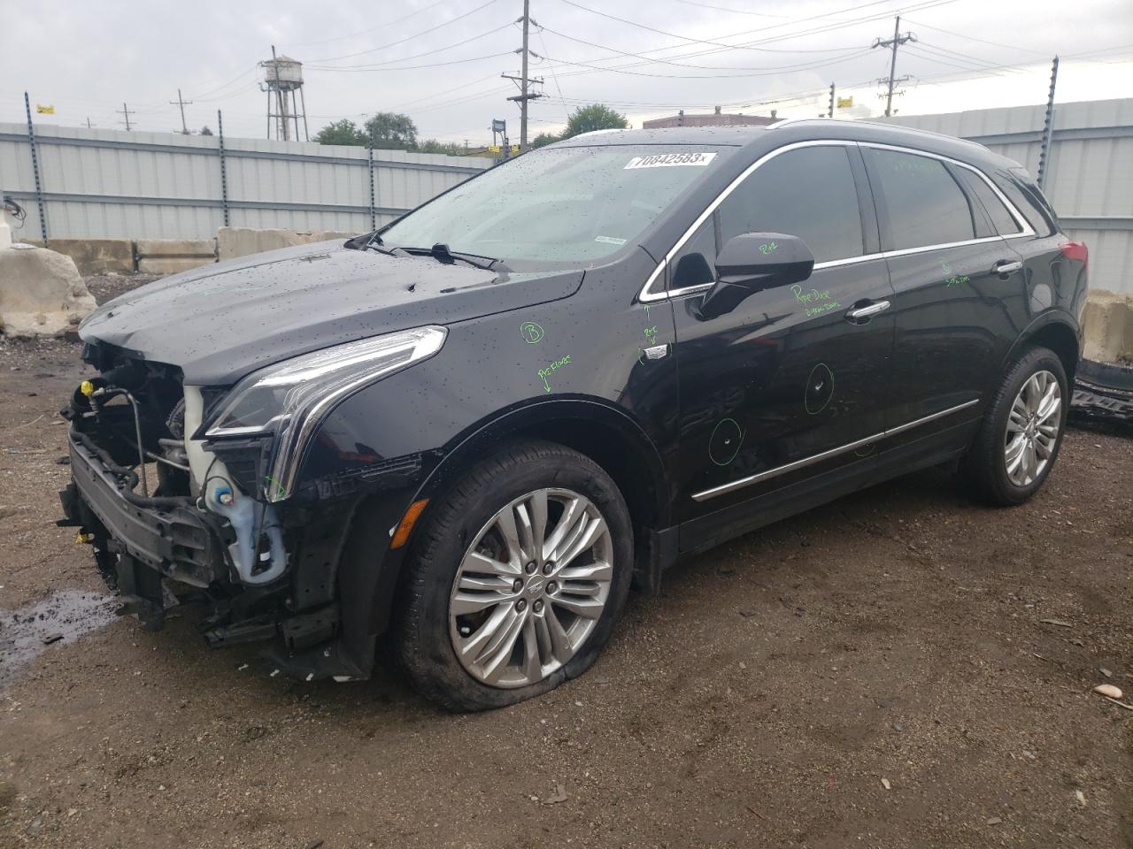 CADILLAC XT5 2019 1gyknfrs6kz204876