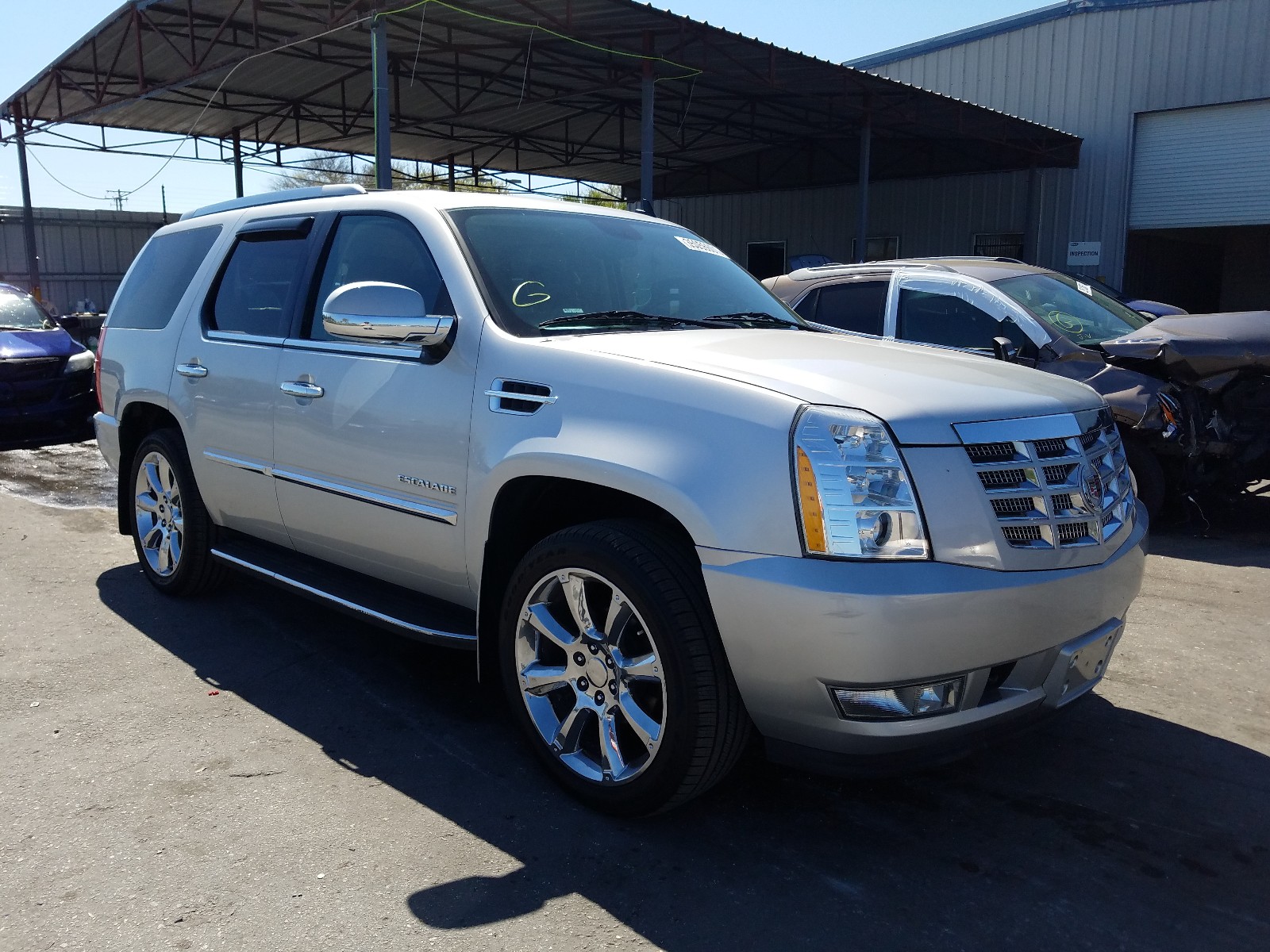 CADILLAC ESCALADE 2011 1gys3aef1br312761