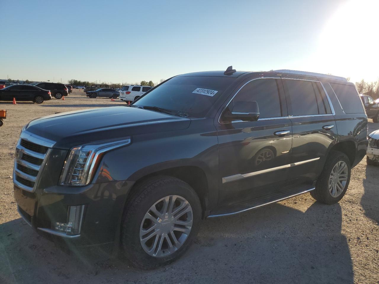 CADILLAC ESCALADE 2019 1gys3bkj7kr196108