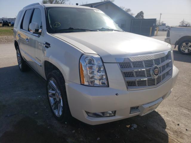 CADILLAC ESCALADE 2014 1gys3def3er161055