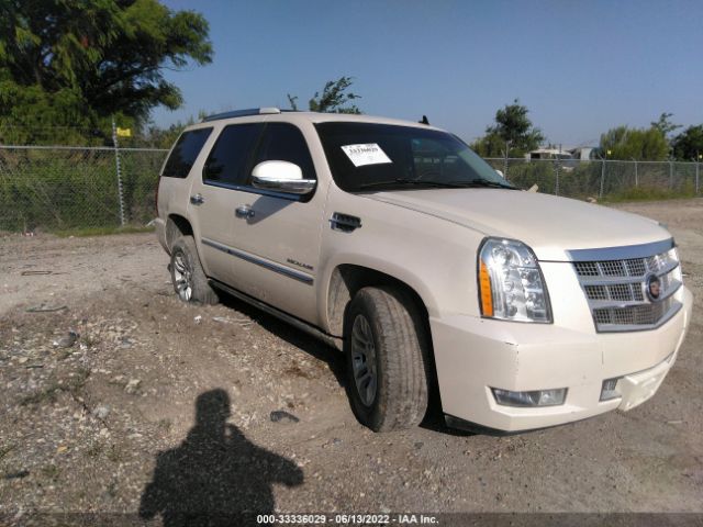 CADILLAC ESCALADE 2013 1gys3def9dr368855