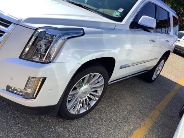 CADILLAC ESCALADE 2018 1gys3dkj2jr135307