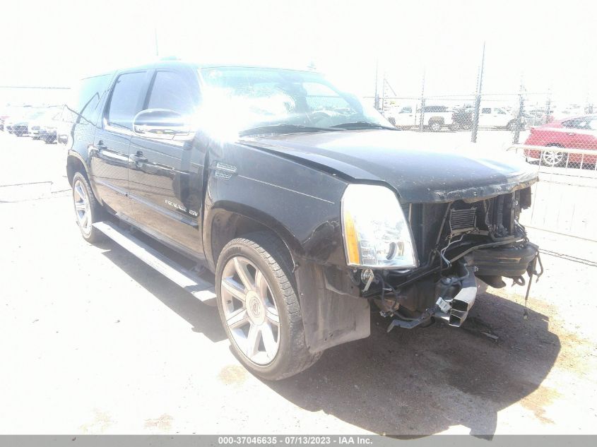 CADILLAC ESCALADE 2013 1gys3jef5dr337908