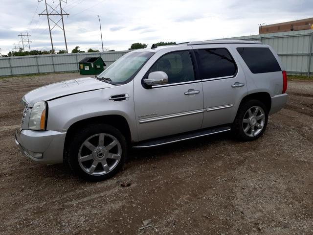 CADILLAC ESCALADE L 2011 1gys4bef6br138981