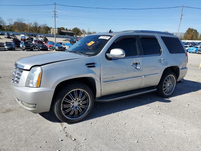 CADILLAC ESCALADE L 2011 1gys4bef7br133479