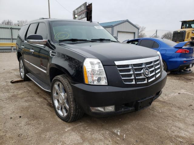 CADILLAC ESCALADE L 2011 1gys4bef7br247322