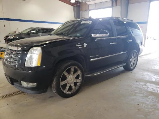 CADILLAC ESCALADE L 2011 1gys4bef9br258340