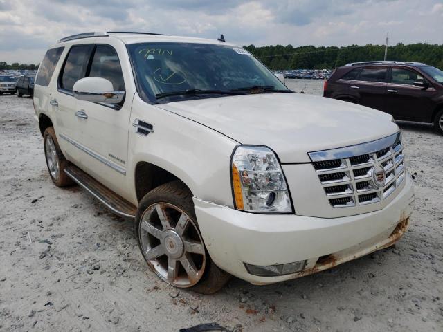 CADILLAC ESCALADE L 2013 1gys4bef9dr207861