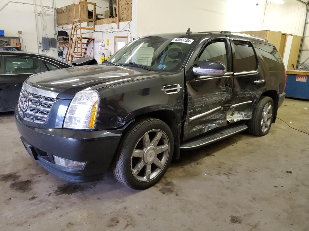 CADILLAC ESCALADE 2011 1gys4befxbr164127