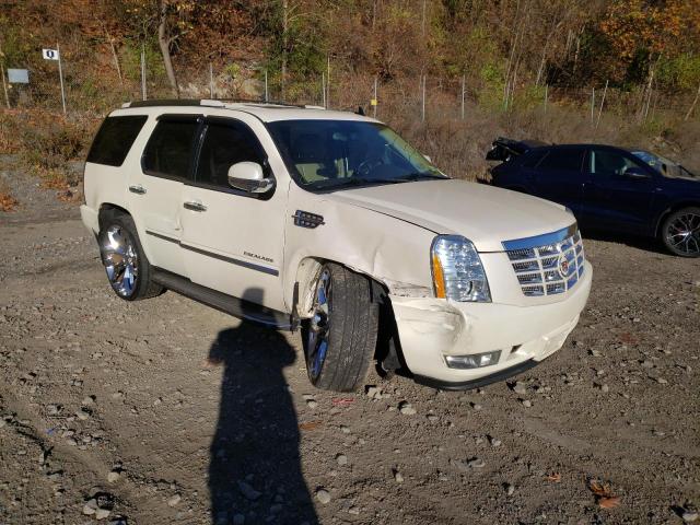 CADILLAC ESCALADE L 2012 1gys4befxcr240110