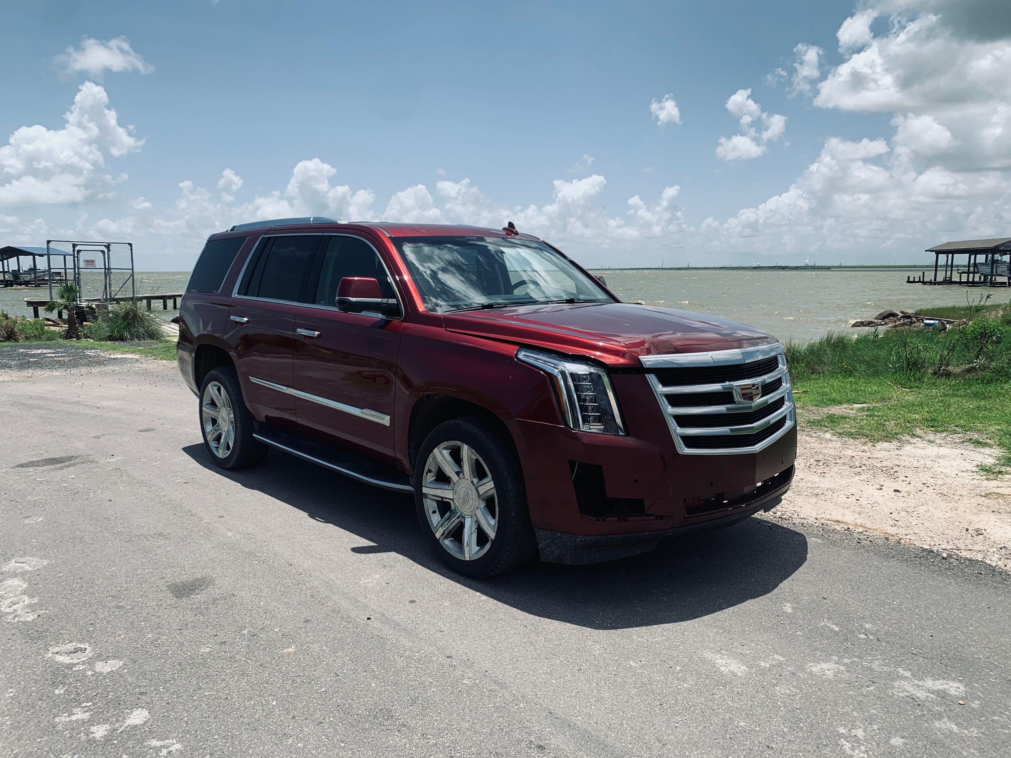 CADILLAC ESCALADE L 2017 1gys4bkj4hr275452