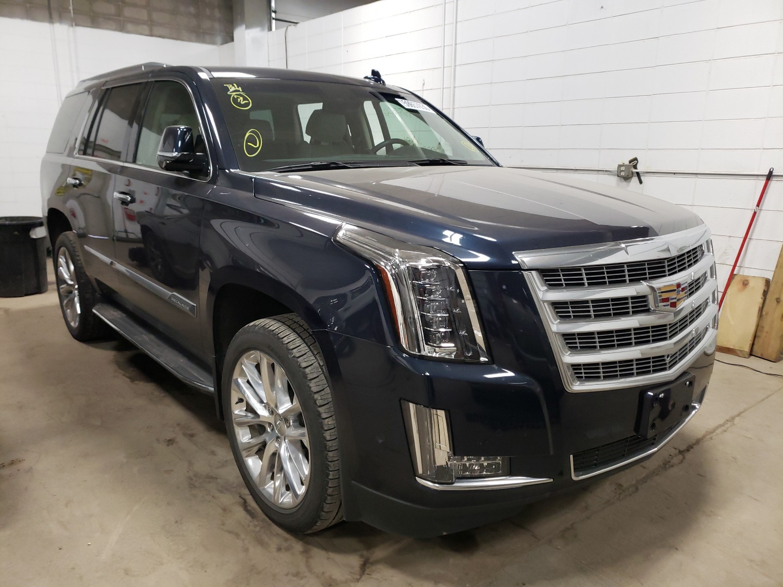 CADILLAC ESCALADE L 2020 1gys4bkj9lr119397