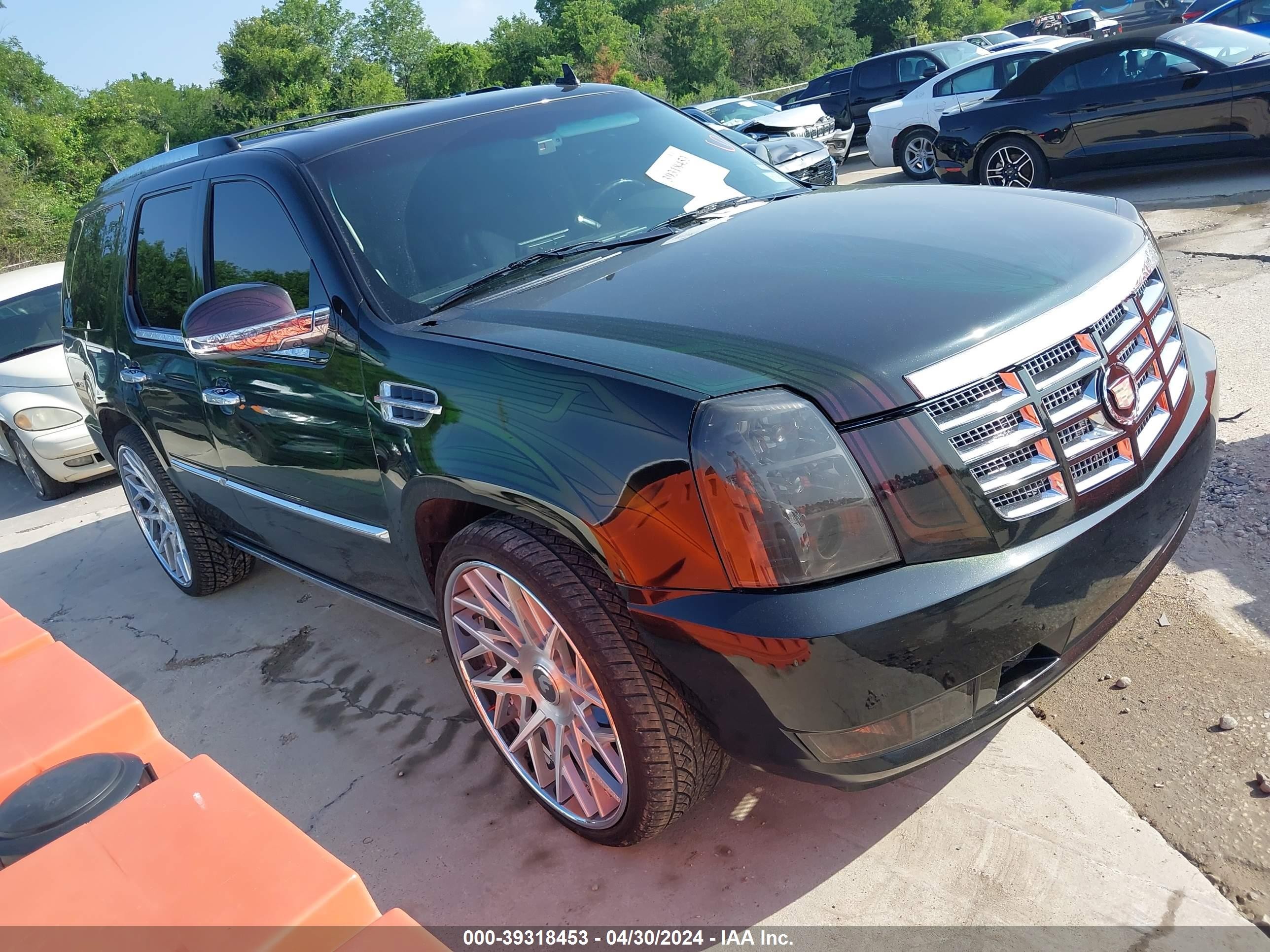 CADILLAC ESCALADE 2011 1gys4cef7br154564