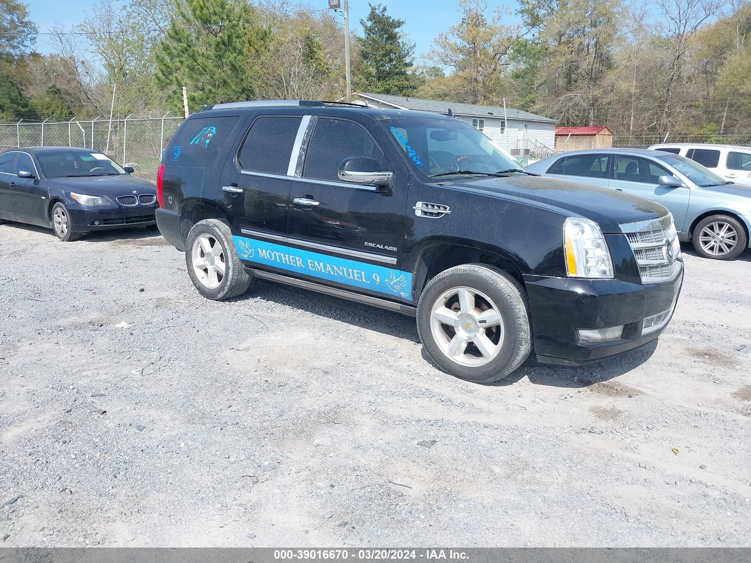 CADILLAC ESCALADE 2011 1gys4def4br293508