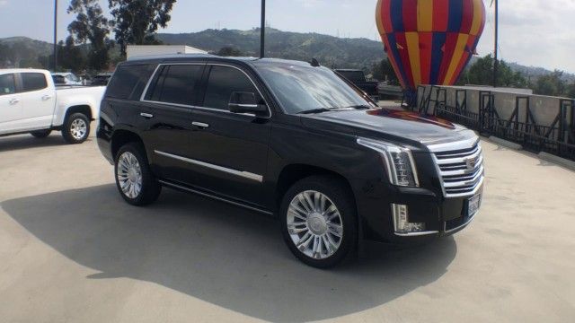 CADILLAC ESCALADE 2019 1gys4dkj5kr258842