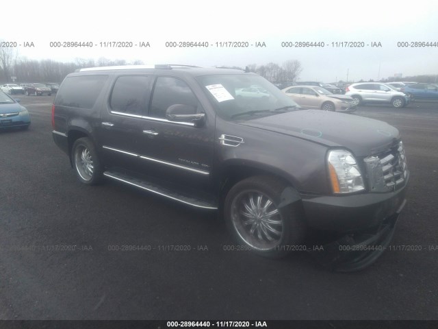 CADILLAC ESCALADE ESV 2011 1gys4hef6br219689