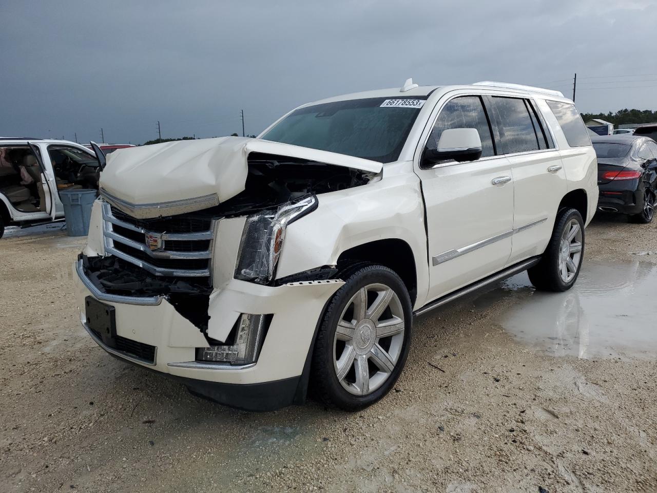 CADILLAC ESCALADE 2015 1gys4nkj2fr726571