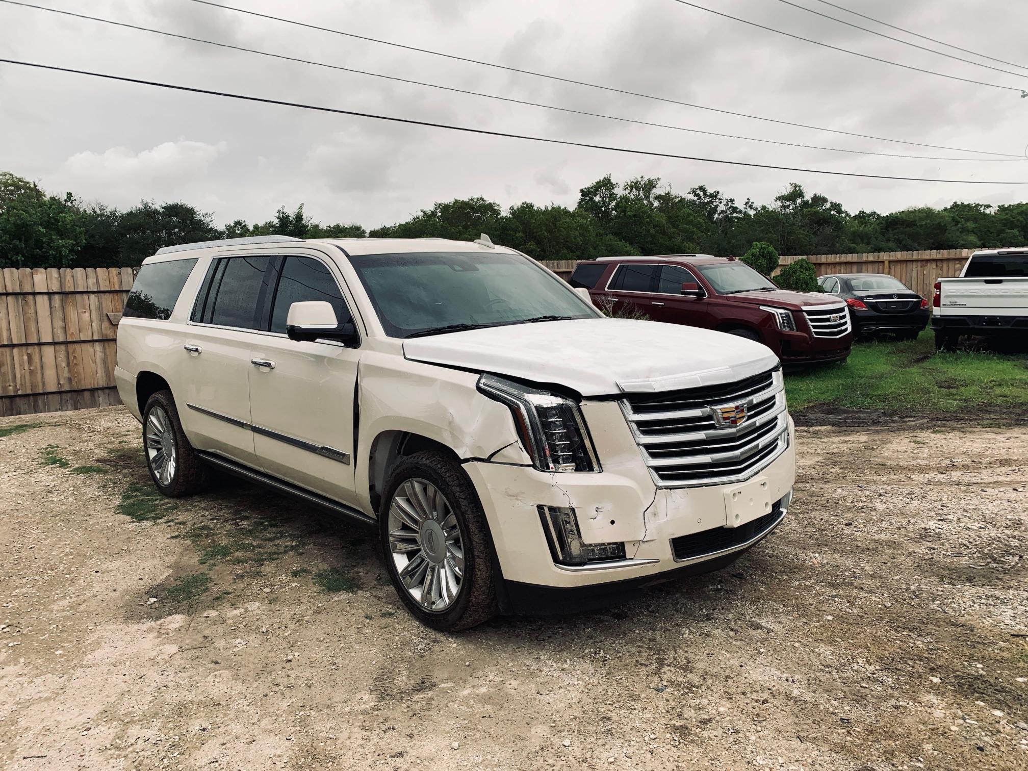 CADILLAC ESCALADE ESV 2015 1gys4ukj5fr714697