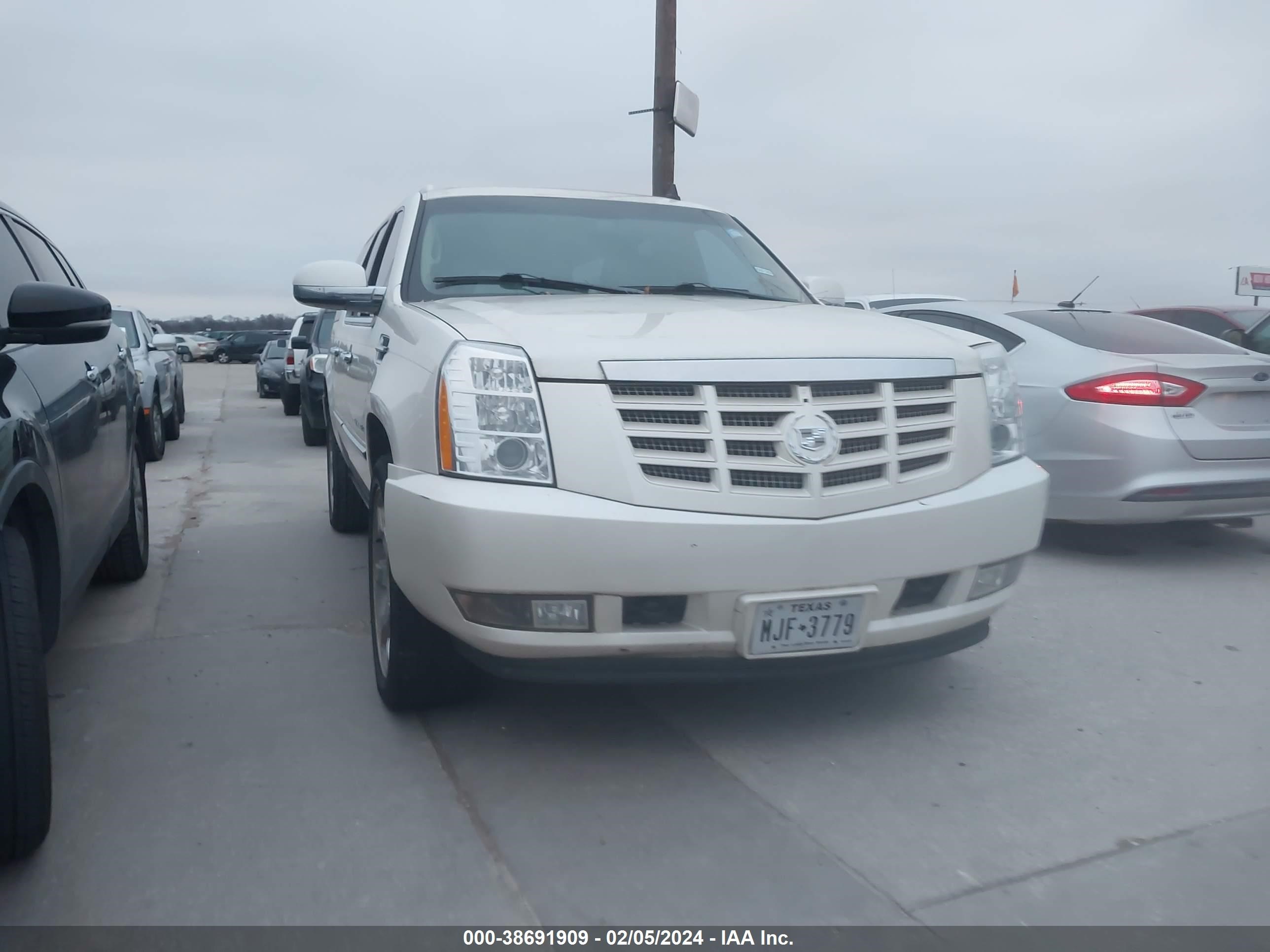 CADILLAC ESCALADE 2010 1gyukjefxar271282