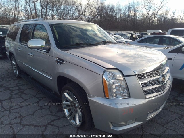 CADILLAC ESCALADE ESV 2010 1gyukkef2ar214371