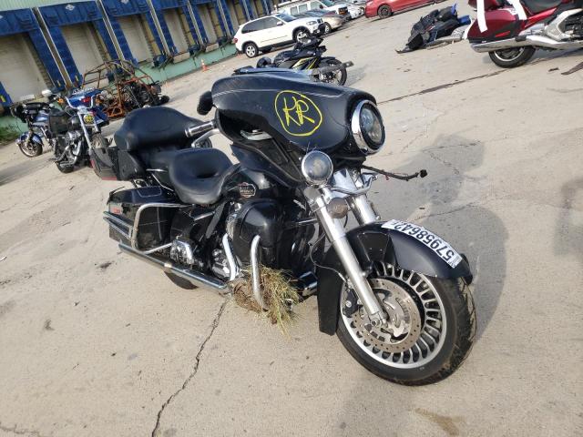 HARLEY-DAVIDSON FLHTCU 2010 1hd1fc418ab650335