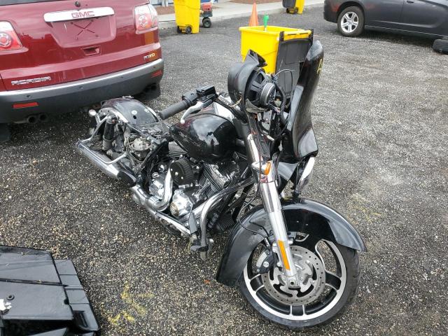 HARLEY-DAVIDSON FLHX 2011 1hd1kb410bb678153