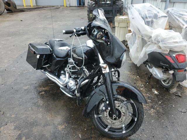 HARLEY-DAVIDSON FLHX 2010 1hd1kb419ab624915