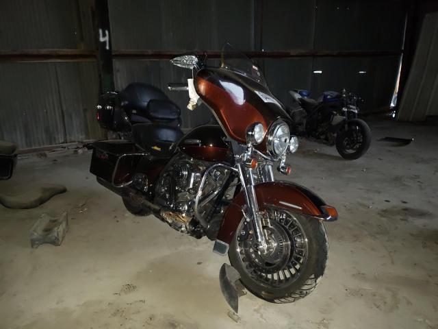 HARLEY-DAVIDSON FLHTK 2011 1hd1kem1xbb652290