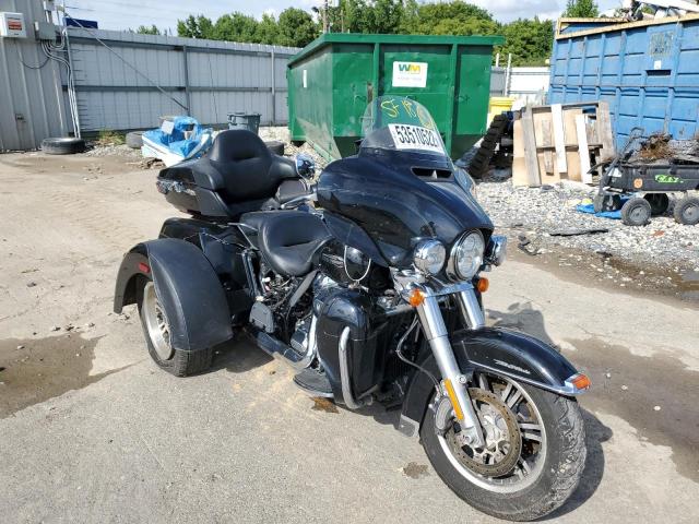 HARLEY-DAVIDSON FLHTCUTG T 2018 1hd1mad13jb853675