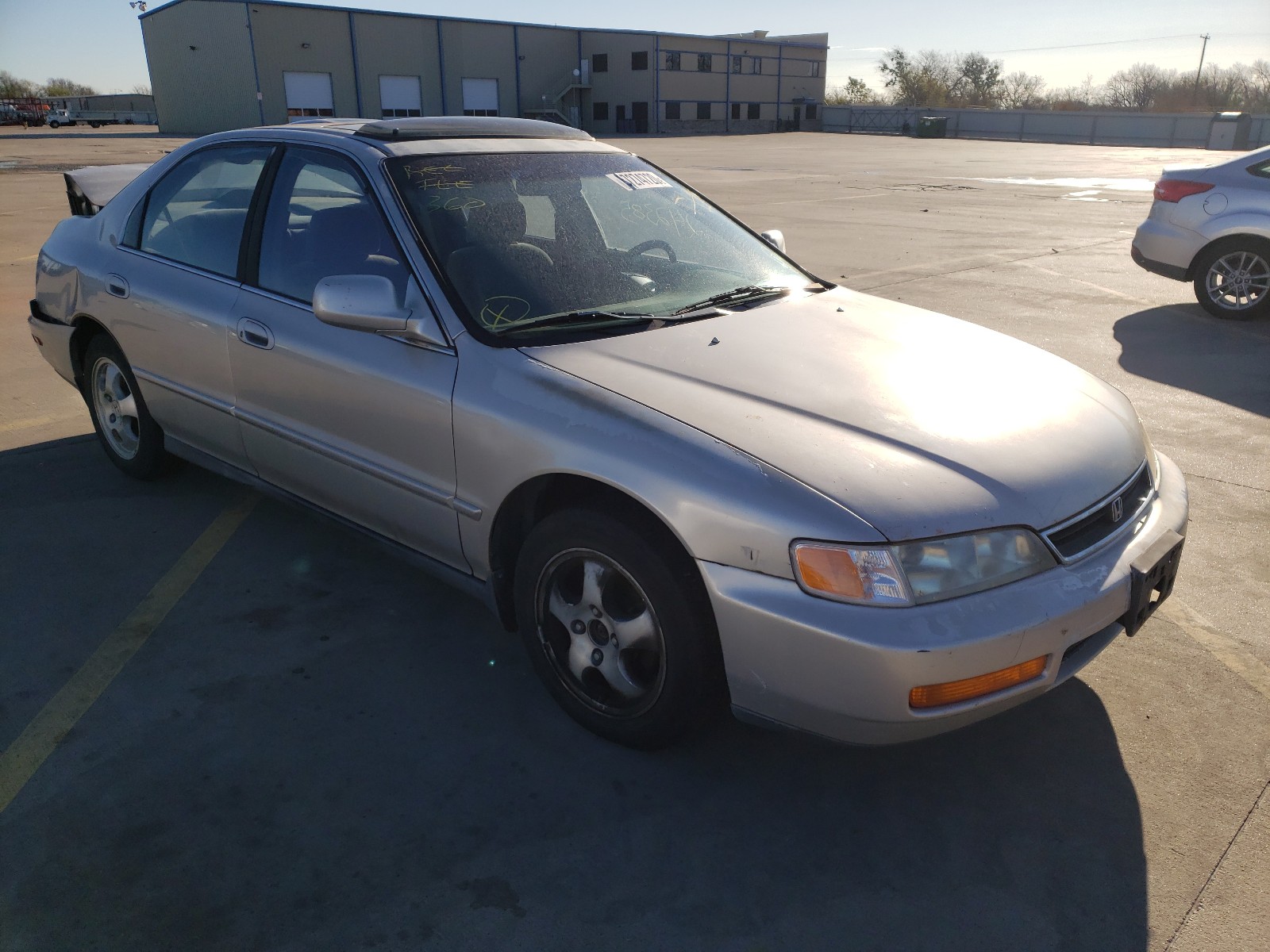 HONDA ACCORD SE 1997 1hgcd5601va051614