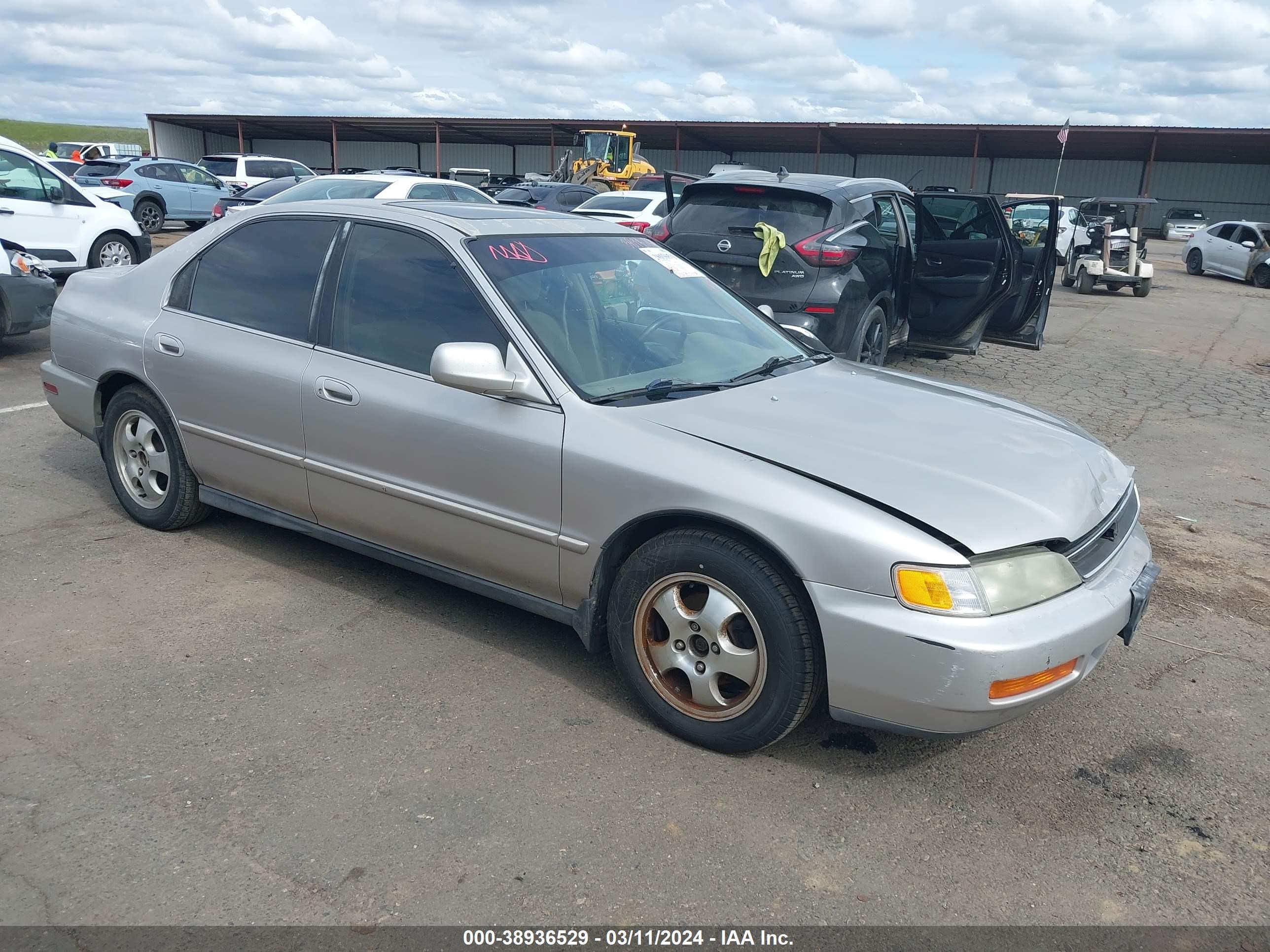 HONDA ACCORD 1997 1hgcd5608va147000