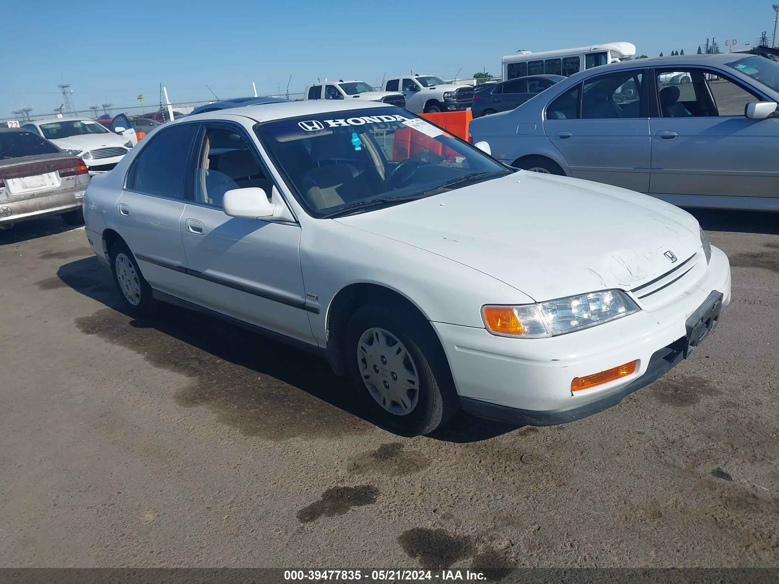 HONDA ACCORD 1995 1hgcd5633sa157424