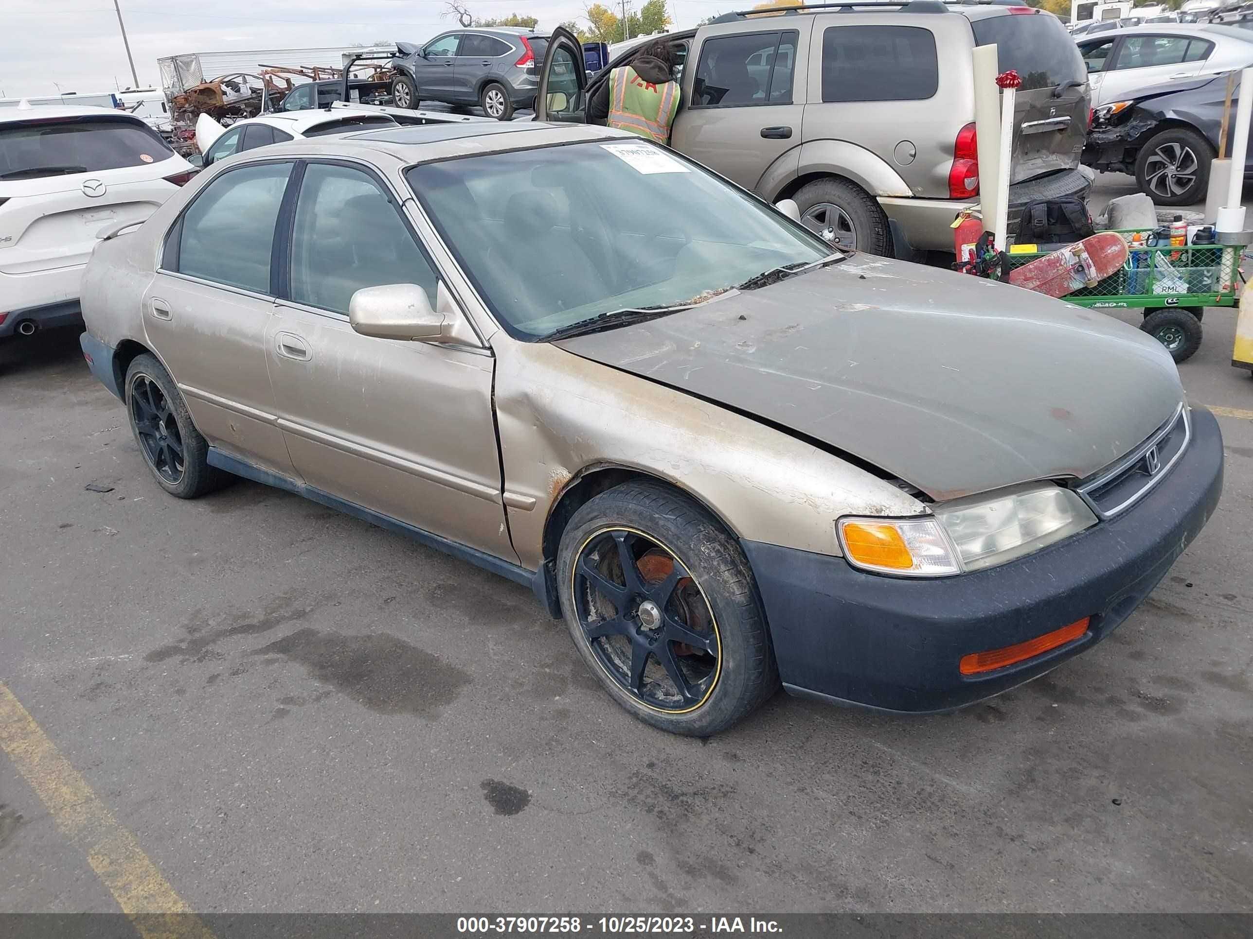 HONDA ACCORD 1997 1hgcd5660va191853