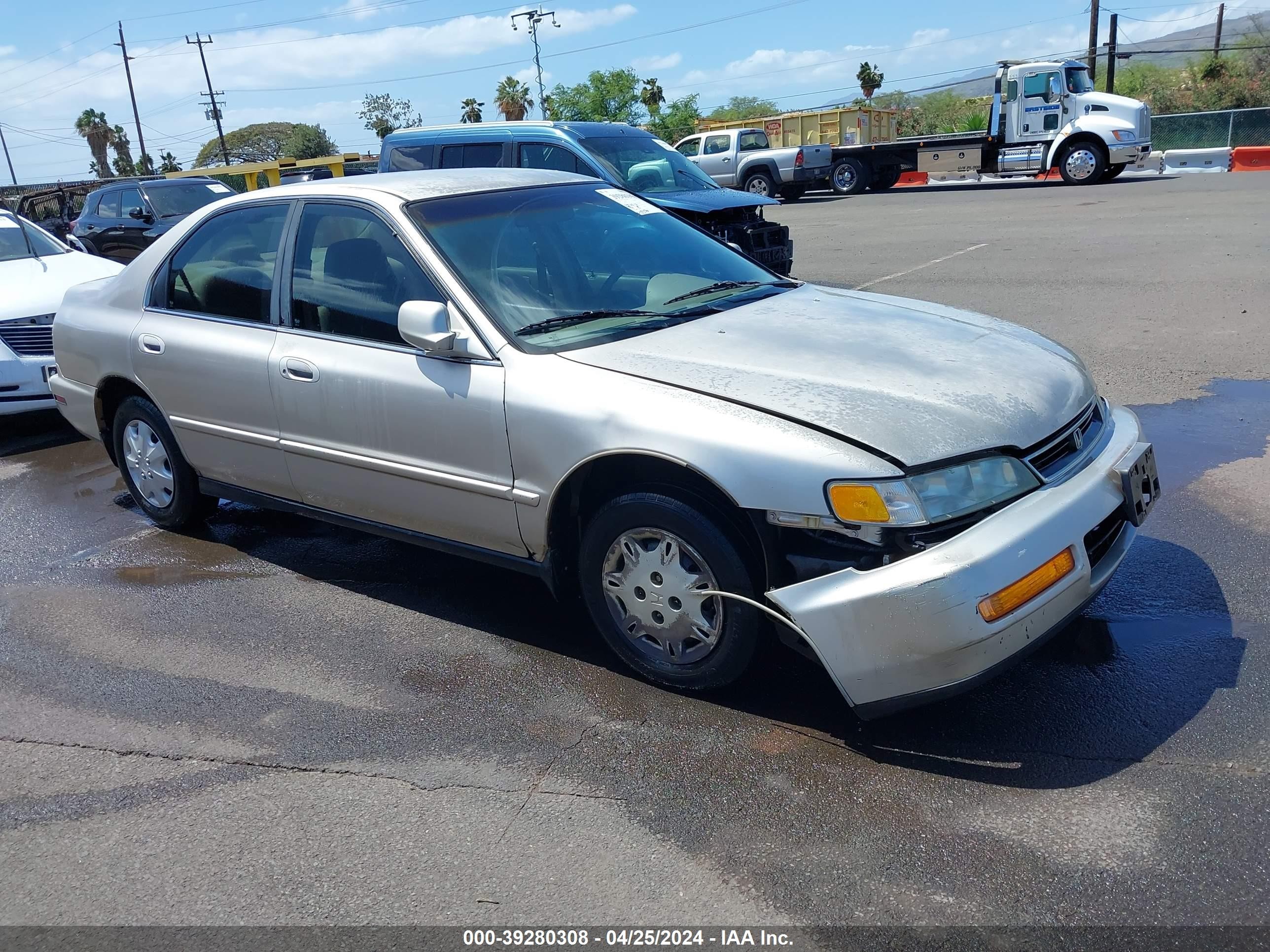 HONDA ACCORD 1997 1hgcd5687va175618