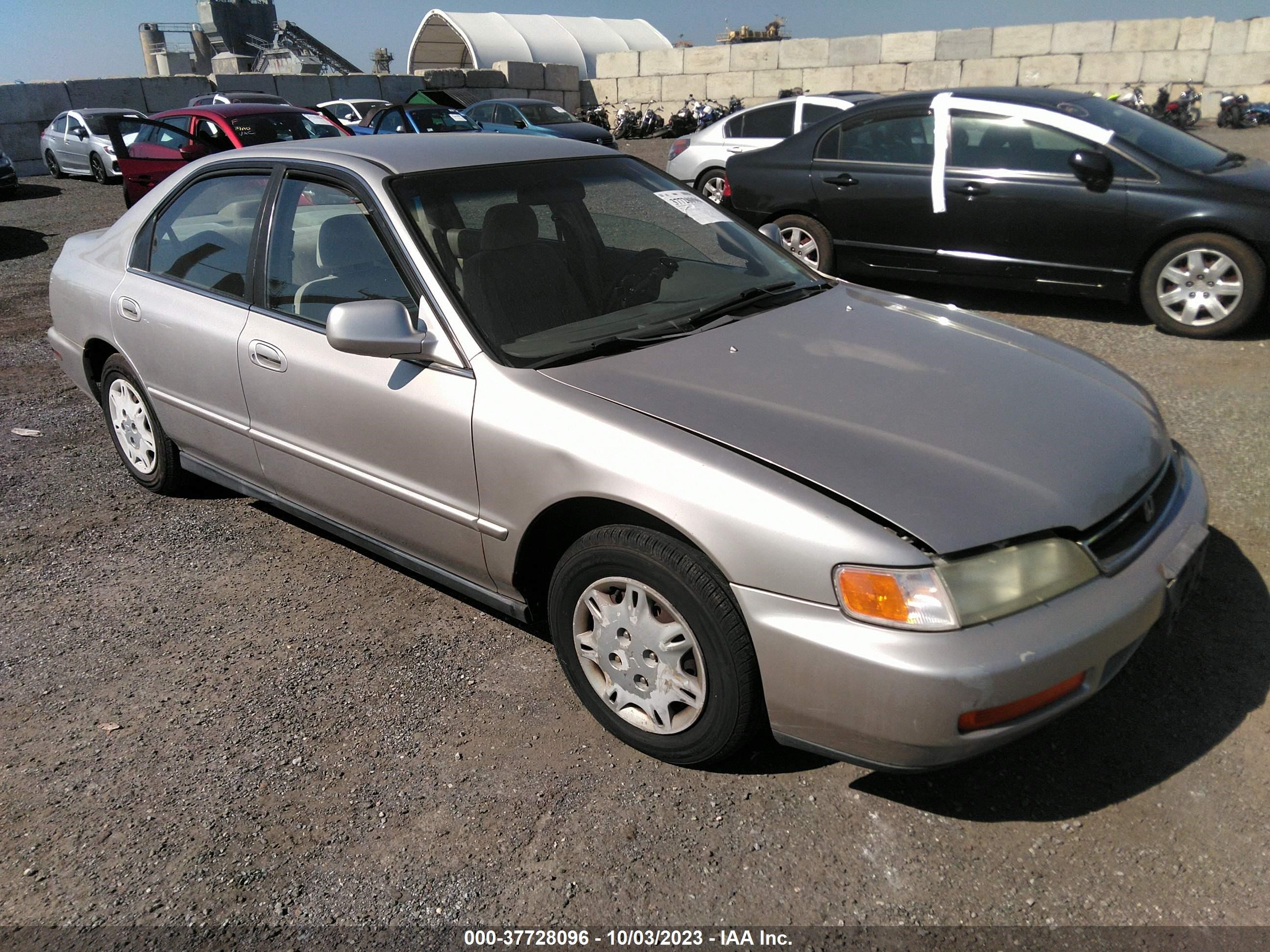 HONDA ACCORD 1996 1hgcd5691ta236922