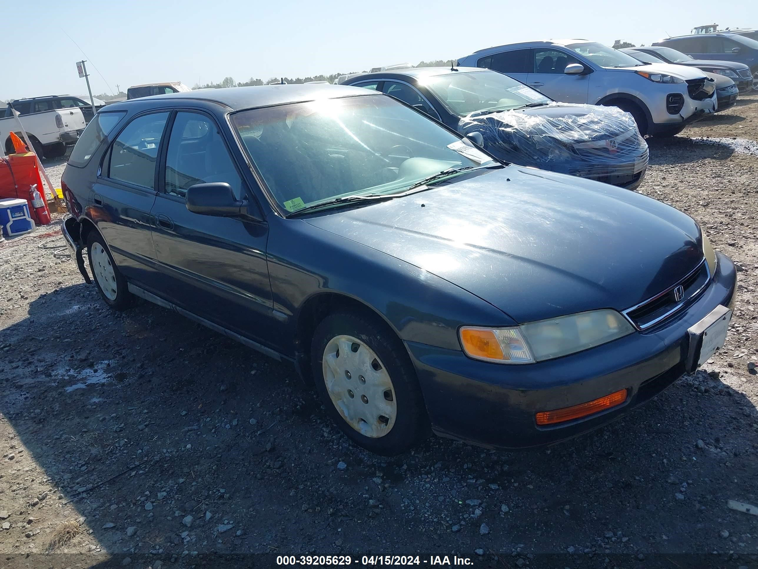 HONDA ACCORD 1997 1hgce1821va009934