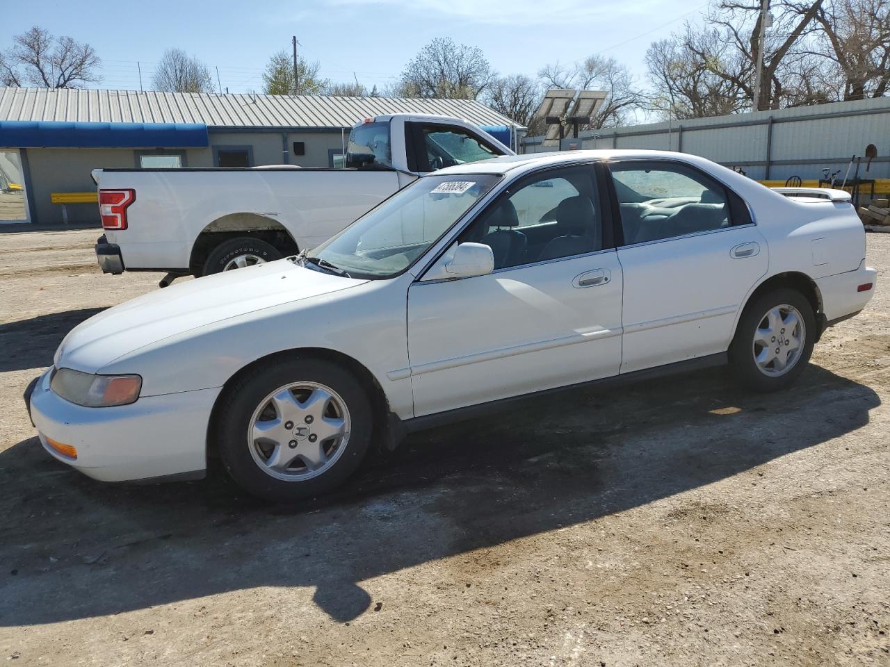 HONDA ACCORD 1996 1hgce6679ta000813