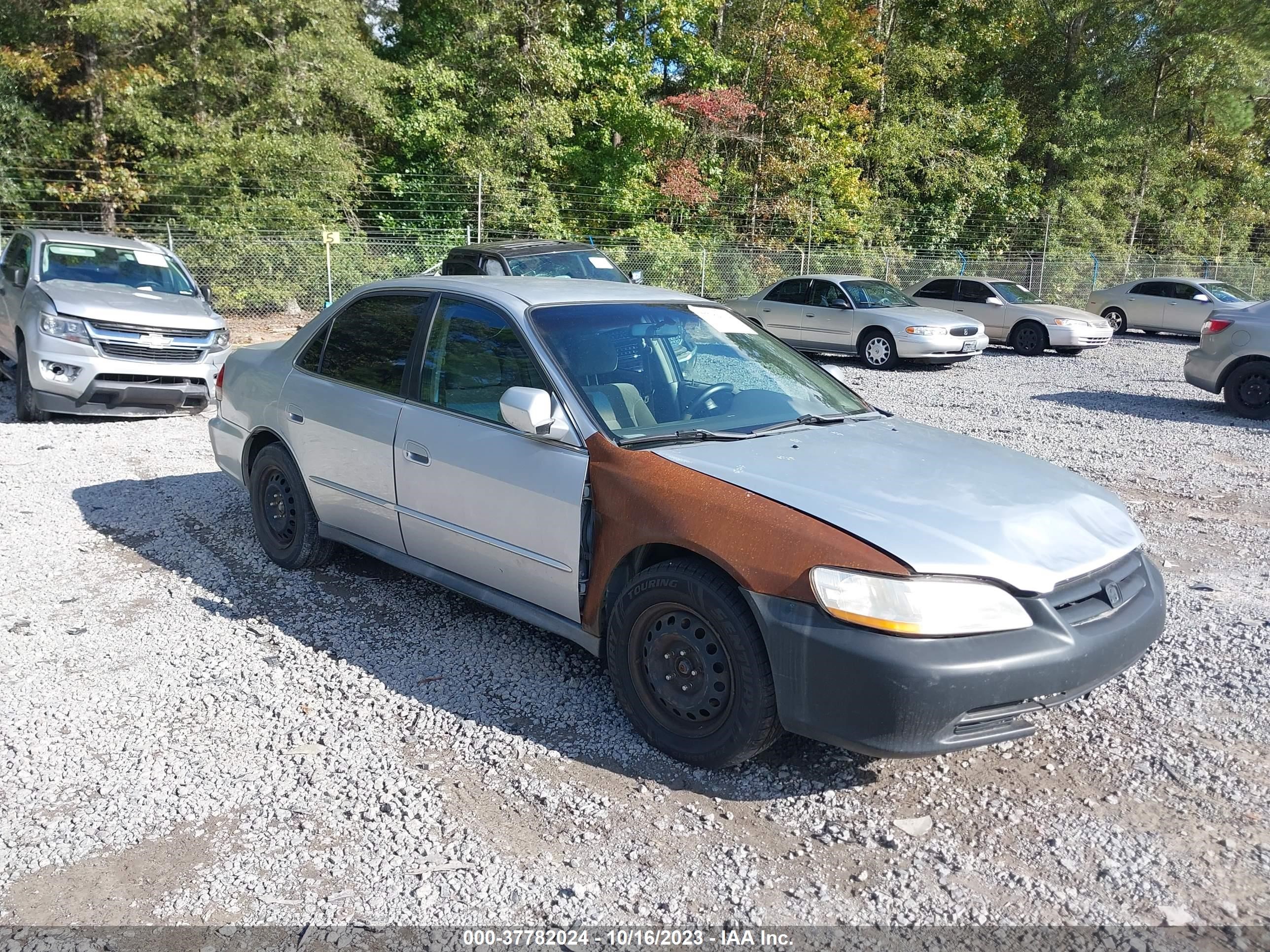 HONDA ACCORD 2002 1hgcg16472a010046