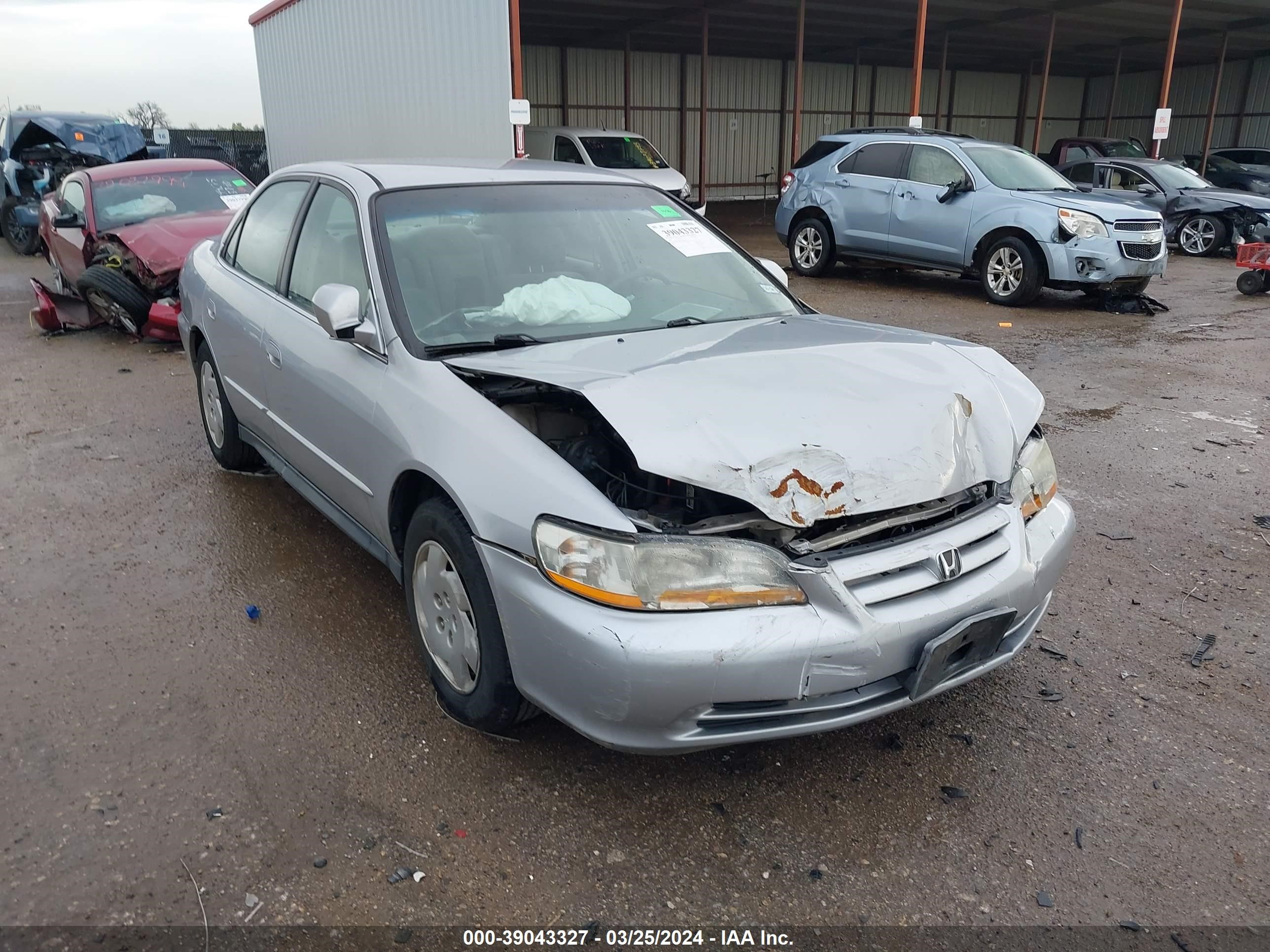 HONDA ACCORD 2002 1hgcg16482a082020