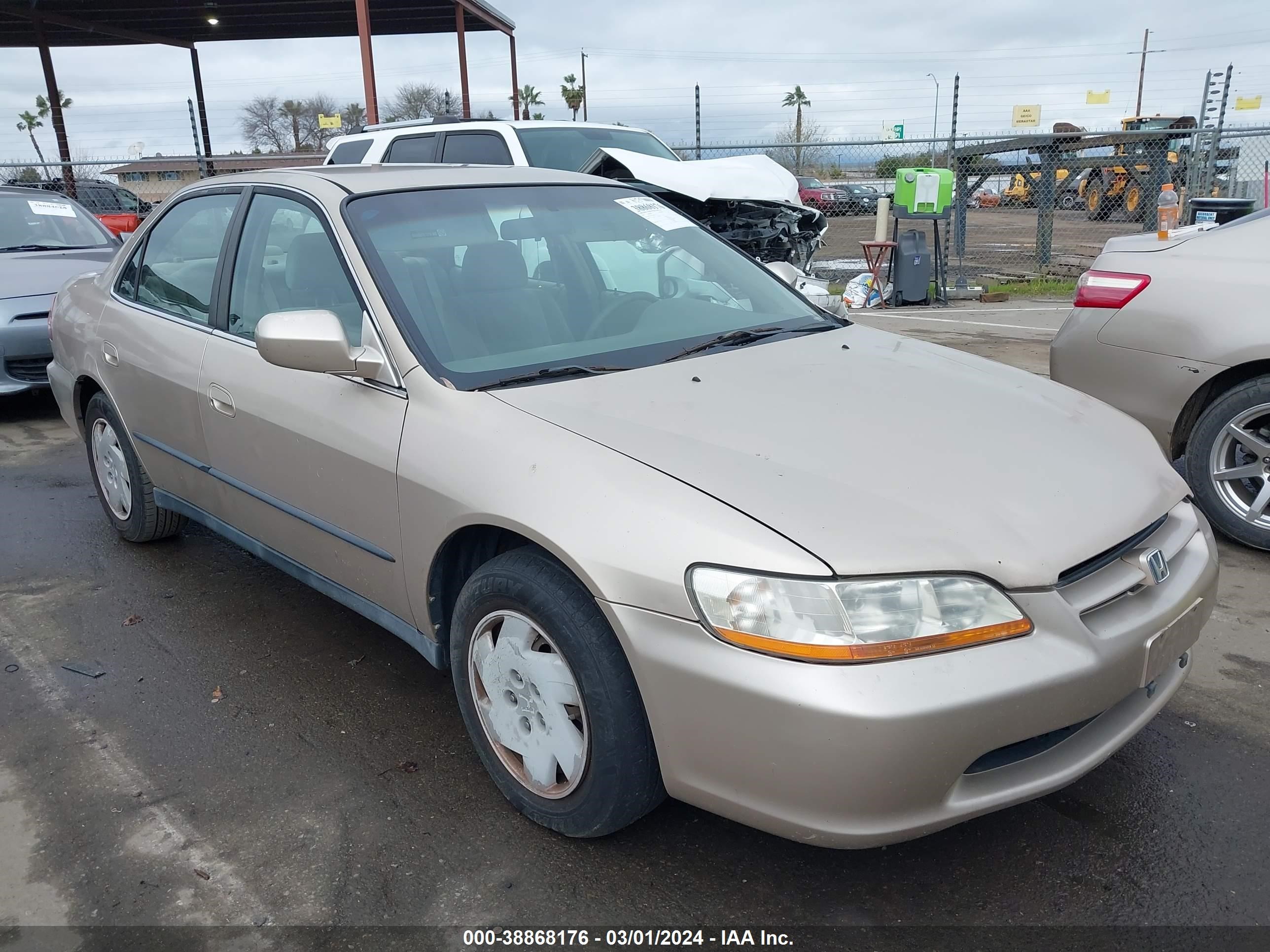 HONDA ACCORD 2000 1hgcg164xya048220