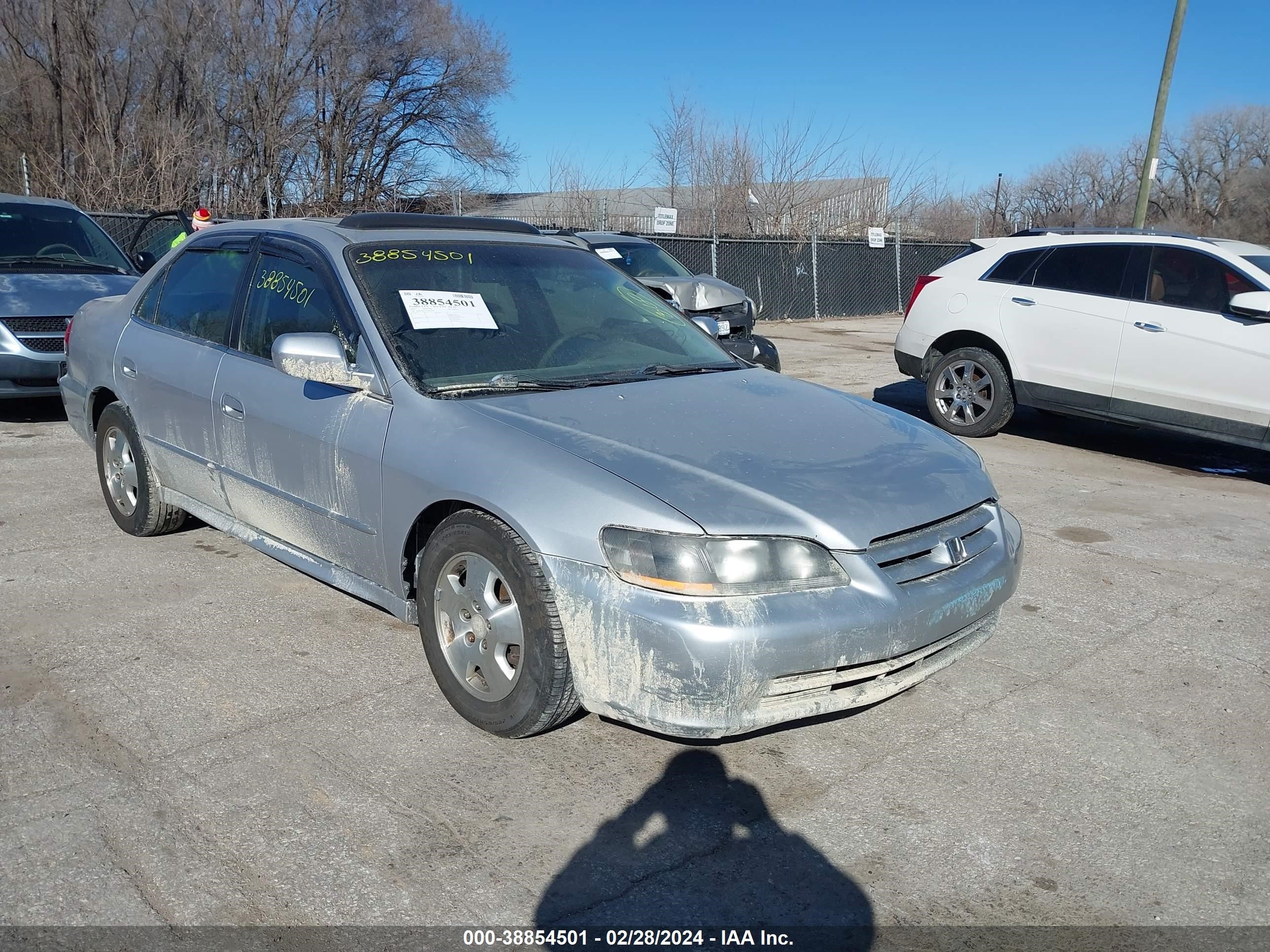 HONDA ACCORD 2001 1hgcg16511a005979