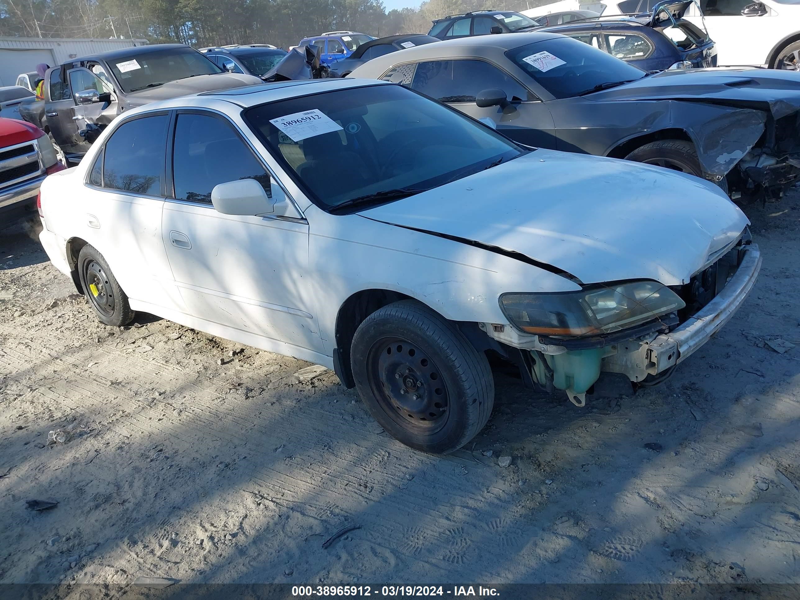 HONDA ACCORD 2001 1hgcg16511a031806