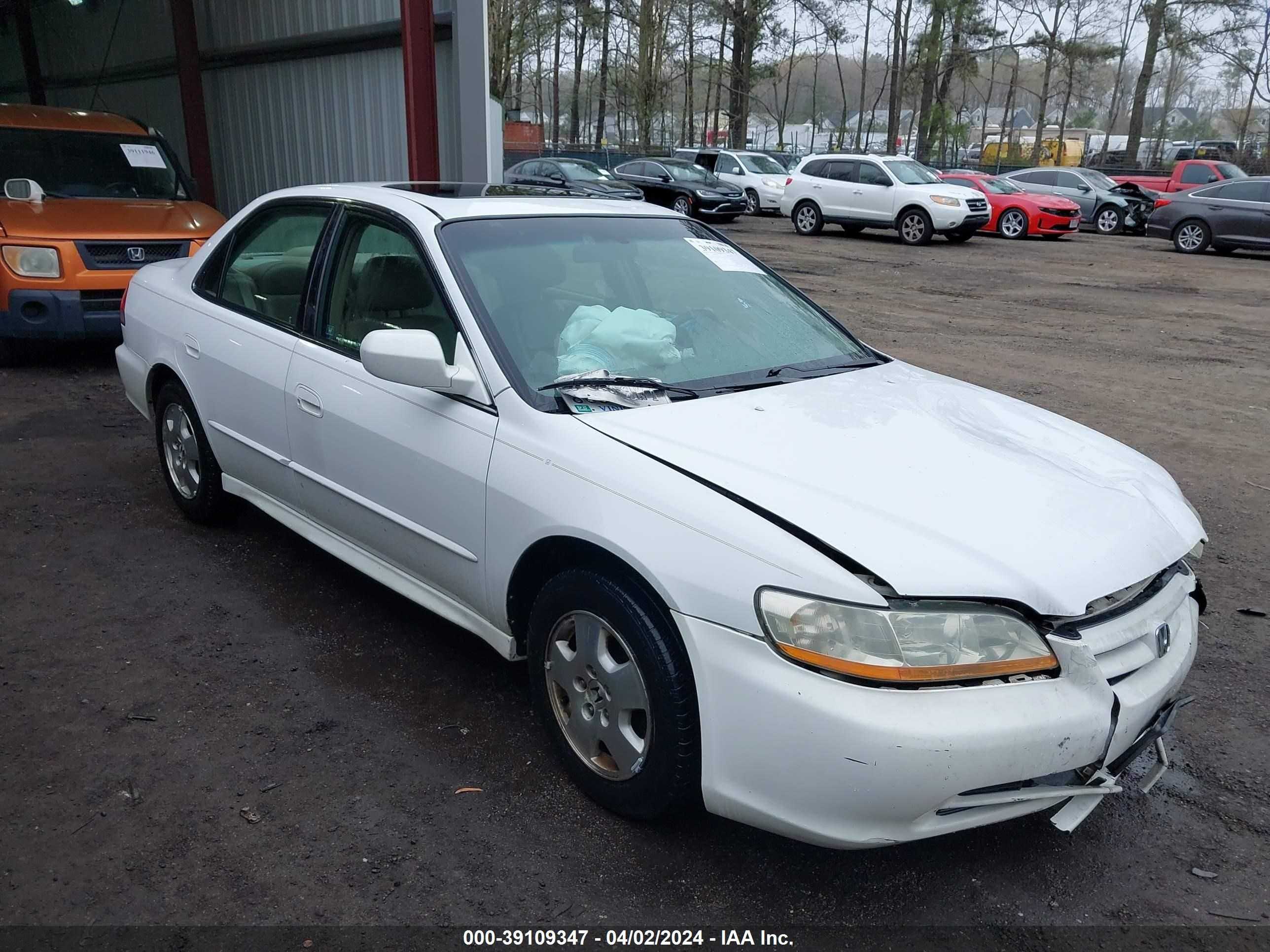 HONDA ACCORD 2002 1hgcg16512a010584