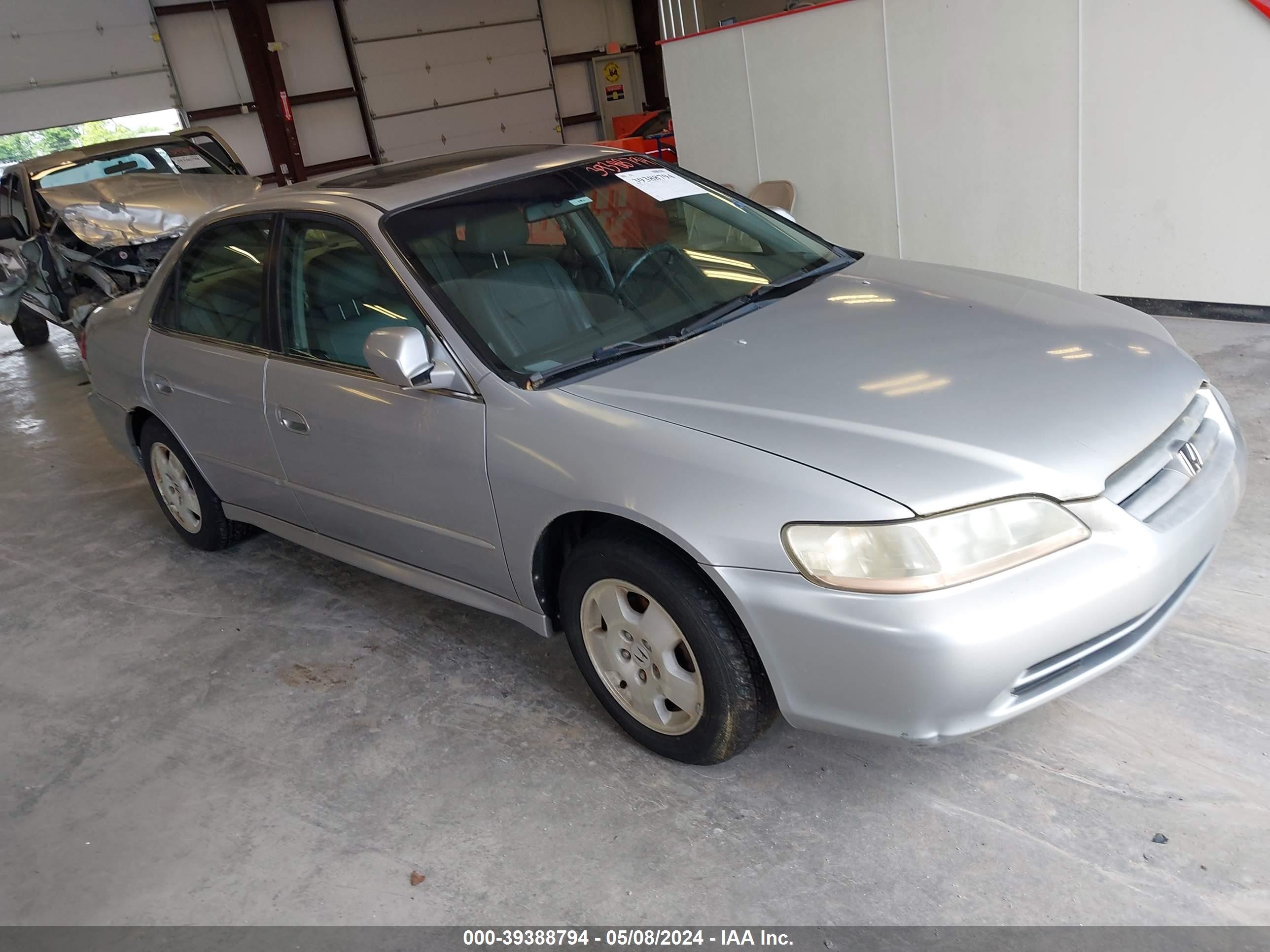 HONDA ACCORD 2001 1hgcg16521a050882