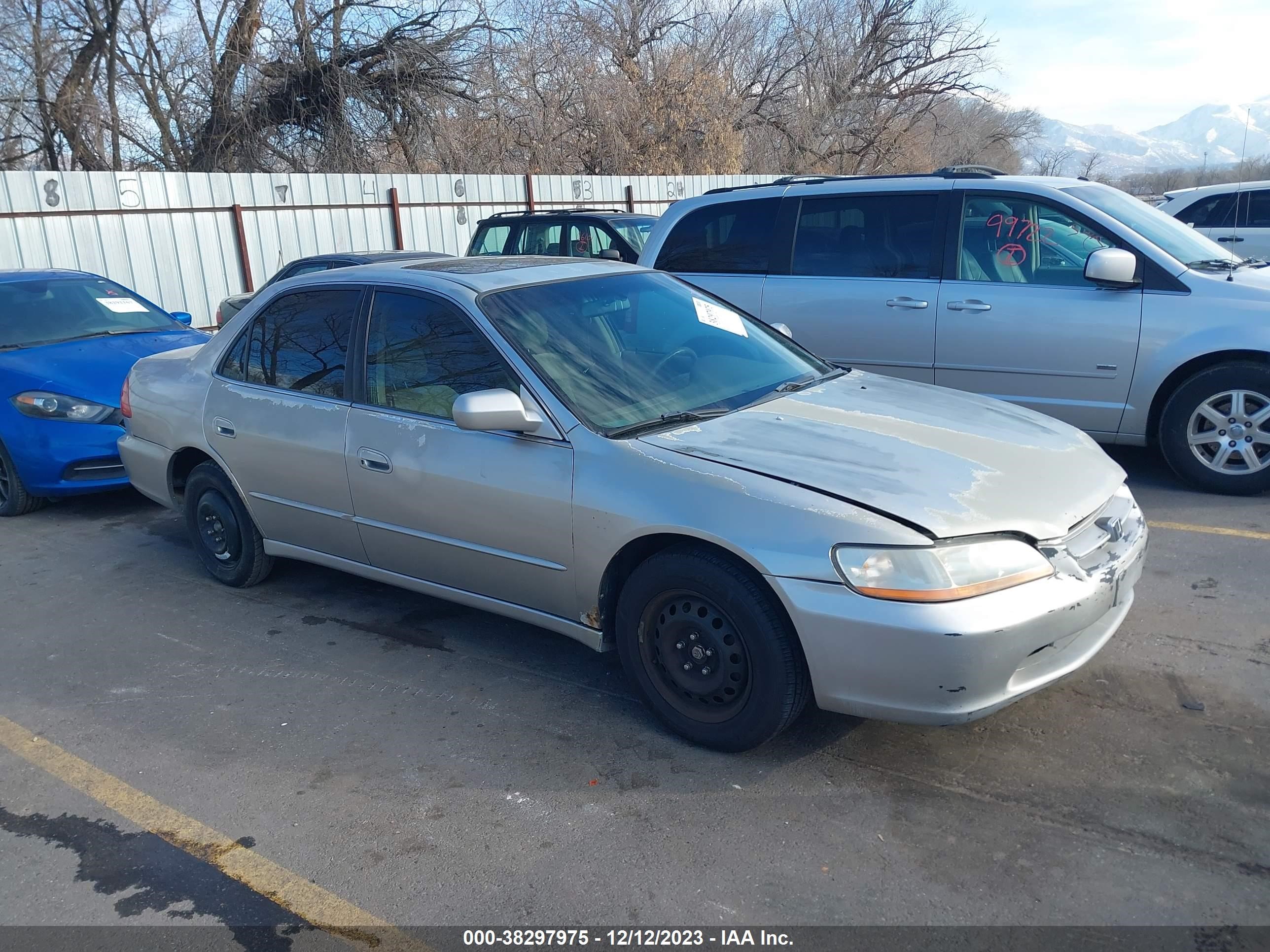 HONDA ACCORD 1999 1hgcg1652xa061812