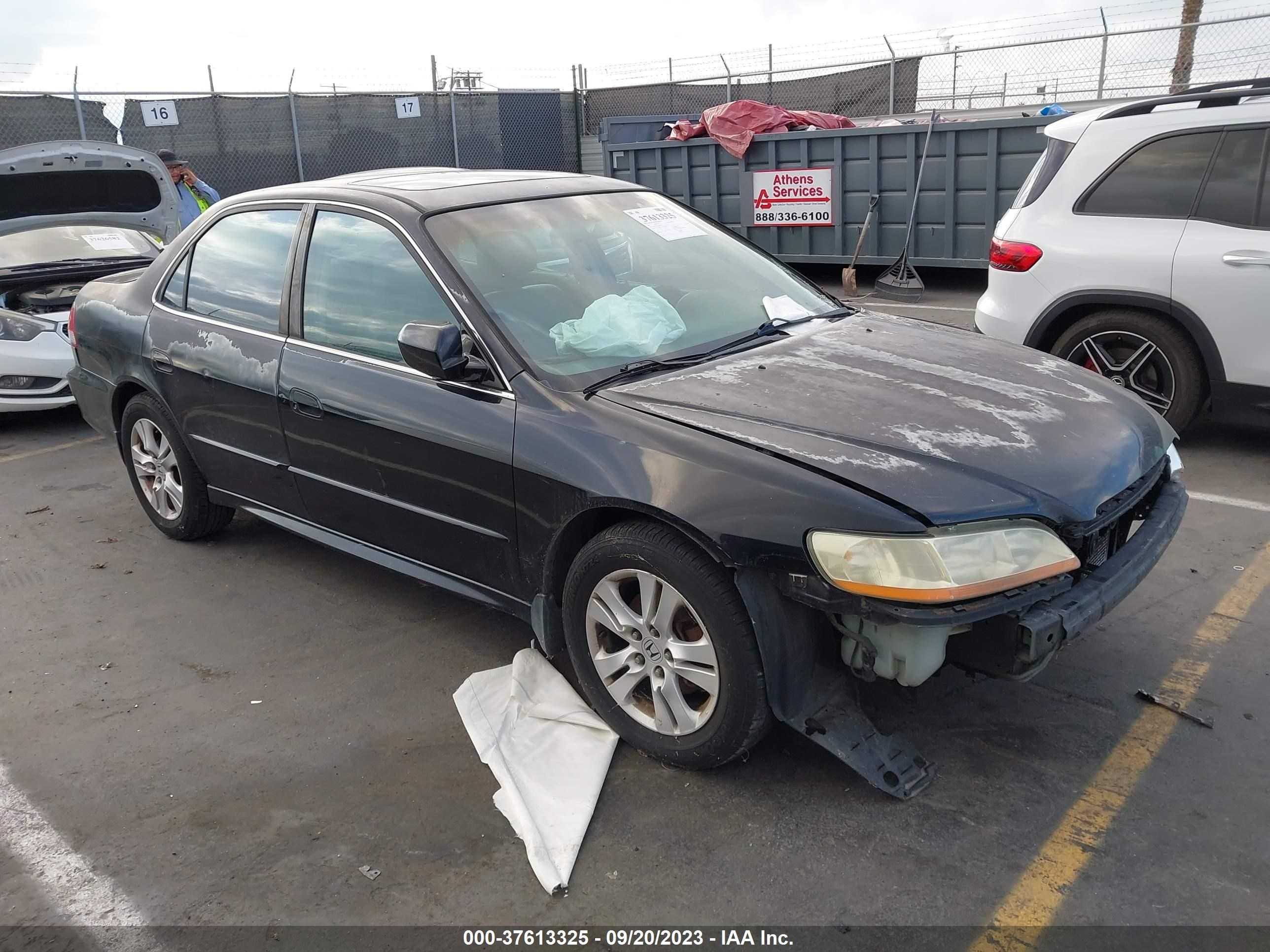 HONDA ACCORD 2001 1hgcg16551a028018